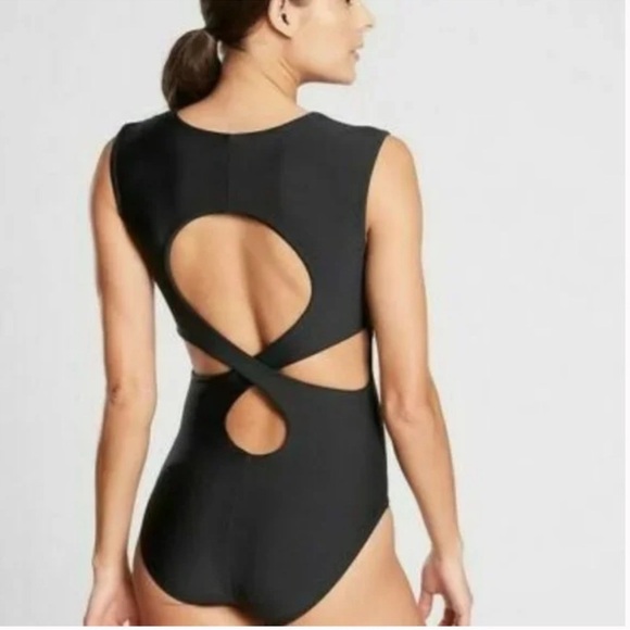 Athleta Entwined One Piece Black Swim Suit Size XL Twist Swim - Picture 2 of 7